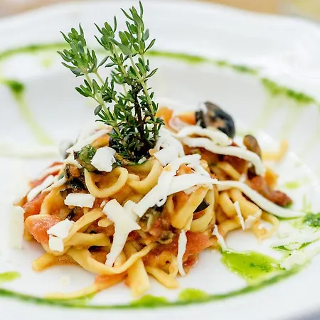 Gasthuis Majerija 3*